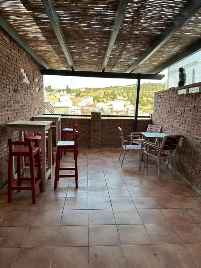 Hostal Moon Толокс Екстер'єр фото